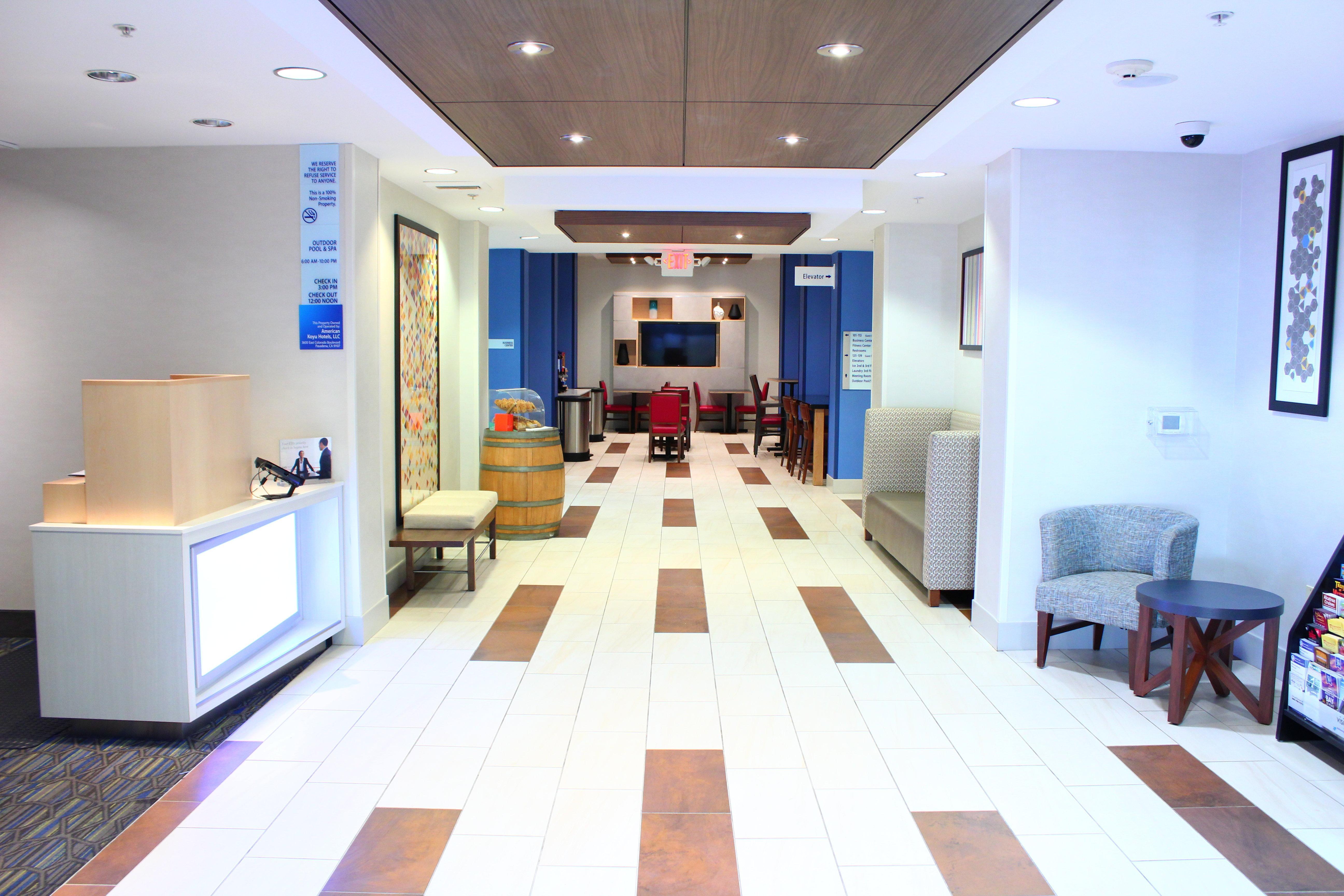 Holiday Inn Express Hotel & Suites Napa Valley-American Canyon By Ihg Eksteriør billede