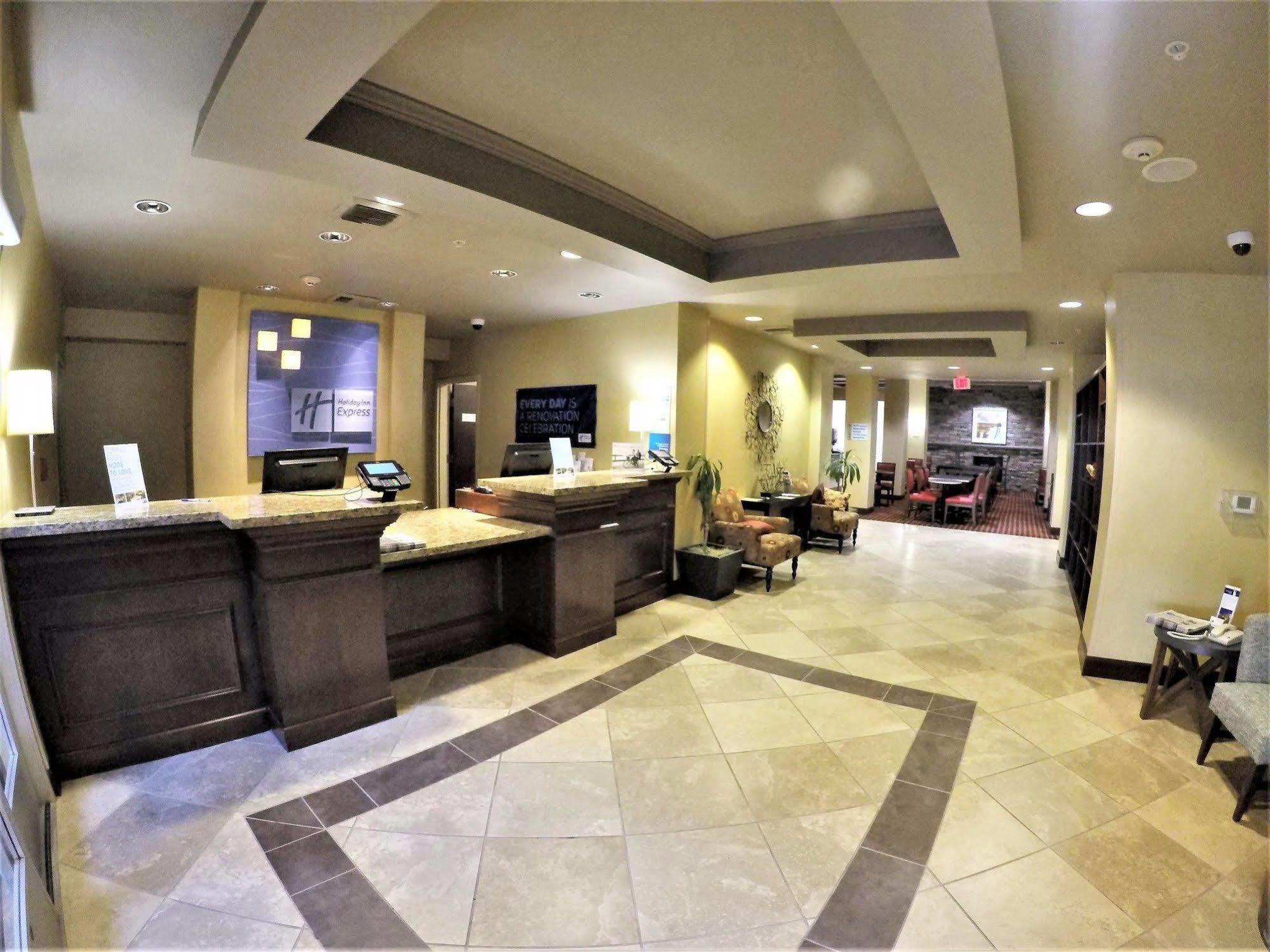 Holiday Inn Express Hotel & Suites Napa Valley-American Canyon By Ihg Eksteriør billede